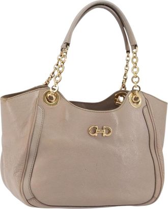 Ferragamo Gancini Tote Leather Pink Leather Handbag (Pre-Owned)