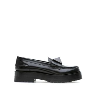 Valentino Garavani Schoenen, Dames, Zwart, 39 EU, Leer, Zachte Loafers