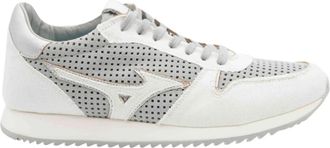 Mizuno Lichtgrijze leren en canvas sneakers - Heren - Sneakers - Grijs - 45 EU - Schoenen