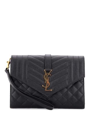 Saint Laurent Classic Monogram Envelope Wristlet Mixed Matelasse Leather clutch bag - Zwart