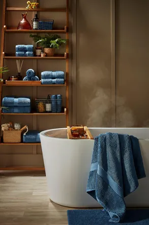 Christy Renaissance Luxury 675GSM Egyptian Cotton 8 Piece Towel Bale in Dark Blue