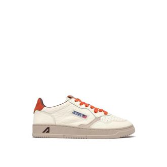 Autry Medalist Lage Leren Sneakers - Heren - Sneakers - Beige - 42 EU - Leer - Schoenen