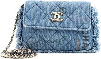 Chanel Denim Mood Flap Clutch with Chain Logo Printed Quilted Fringe Denim crossbody bag - Blauw