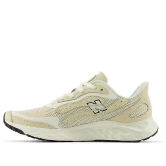 New Balance Fresh Foam Arishi v4 Angora with Sandstone and Black MARISTC4