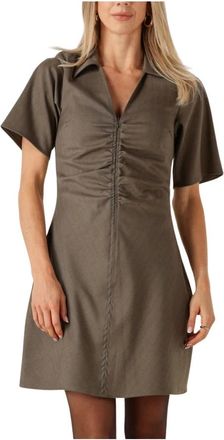 Modstr&ouml;m Bruine Mini Jurk voor Stijlvol Comfort - Dames - Korte kleedjes - Bruin - M - Wol - Kleedjes