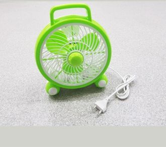 Trade Shop Trade Shop - Ventilatore Portatile Multiuso 3 Pale In Plastica 20w Stand Tavolo Scrivania