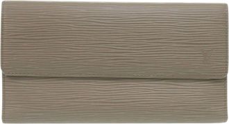 Louis Vuitton Brown Epi Leather Long Wallet (Bi-Fold) (Pre-Owned)