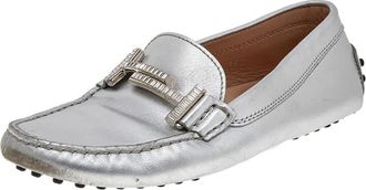 Tod's Tods Silver Leather Slip On Loafers
