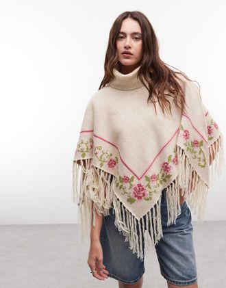 Daisy Street Poncho boh&eacute;mien color ecru con grafica floreale-Bianco