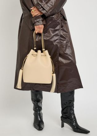 Valentino Garavani Drawstring Tassel-embellished Leather Shoulder bag - Off White - One Size