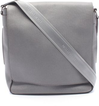 Louis Vuitton Gray Taiga Leather Handbag Shoulder Bag (Pre-Owned)