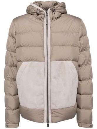 Moncler Donsjack met logopatch - Beige