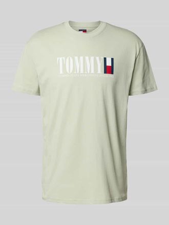 Tommy Jeans Regular Fit T-Shirt aus reiner Baumwolle in Schilf, Größe M