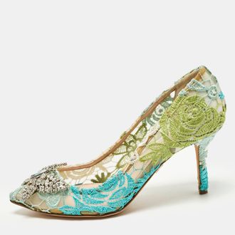Aruna Seth Carousell