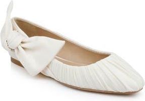 Badgley Mischka Valyn Flat in Ivory Fabric at Nordstrom Rack, Size 9.5