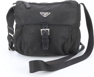 Prada Black Leather Nylon Messenger Bag Shoulder Bag (Pre-Owned)