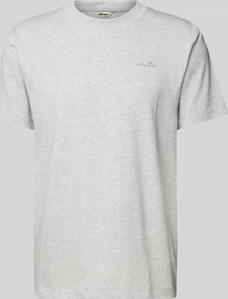 Ellesse T-Shirt mit Label-Stitching und Rundhalsausschnitt in Hellgrau, Größe XXL