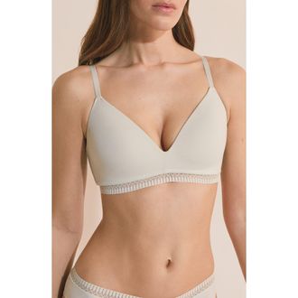 Etam Happily Wireless Stretch Cotton Triangle Bra in Anise at Nordstrom, Size 32C