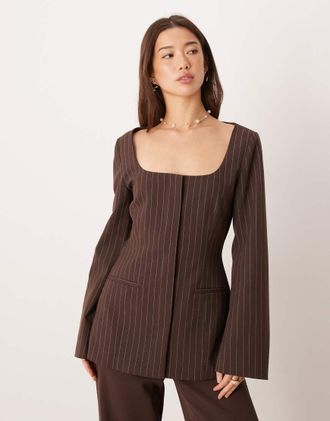 Asos Blazer marrone cioccolato con scollo squadrato pronunciato