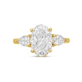 Diana M. Jewels 18kt yellow gold lab grown 10ct oval diamond ring with pears on the sides