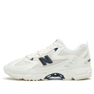 New Balance 828 White Black ML828NA