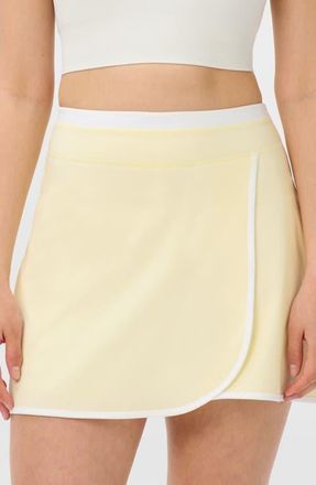 Sweaty Betty Performance Tennis Skort in Butterscotch Yellow/White at Nordstrom, Size X-Small