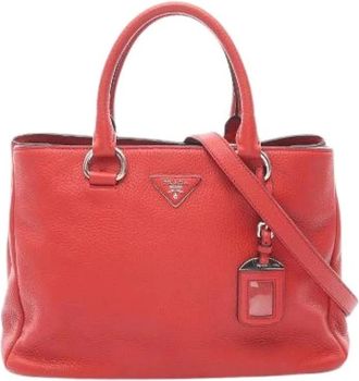 Prada Pre-owned Handbags, female, Red, Size: ONE SIZE Pre-owned Vitello Daino 2way handbag