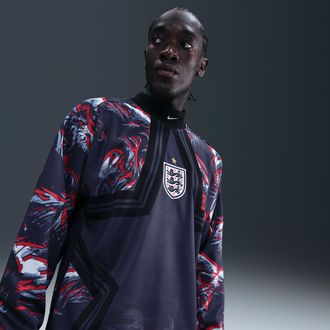 Nike England Hollywood Keeper Nike Mens Soccer Shirt in Black | IO0792-010