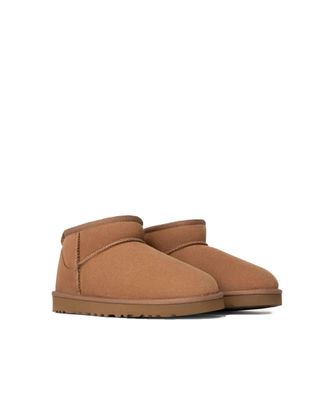 UGG Boots - Brown