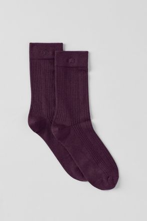 Alo | Cashmere Mesh Socks in Rich Bordeaux, Size: Medium