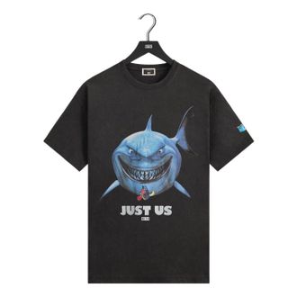 Kith x Disney Pixar Finding Nemo Poster Vintage T-Shirt Black KHM034372-001