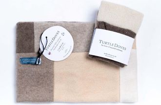 Celtic & Co. Cashmere Neckwarmer And Glove Bundle in Neutral Mix at Nordstrom