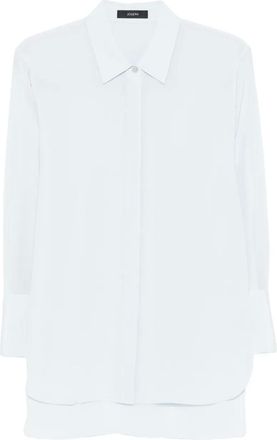 Joseph Blusa con bottoni