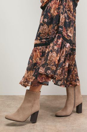 Oasis Womens Louisa Faux Suede Round Toe Stacked High Heel Ankle Boots - Beige - Size UK 5