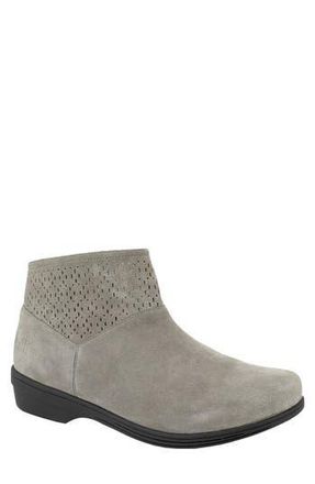 Revitalign Del Mar Orthotic Bootie in Sand at Nordstrom Rack, Size 6.5
