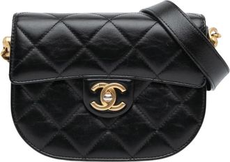 Chanel Pre-owned 19 Crossbody Quilted Lambskin Leather - Dames - Vintage Schoudertas - Zwart - ONE Size - Leer - Vintage