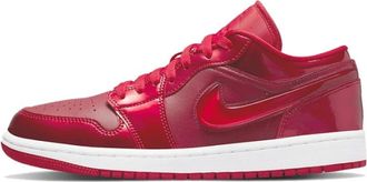 Nike Jordan 1 Low SE Pomegranate - Dames - Sport - Rood - Maat: 38 EU Leer