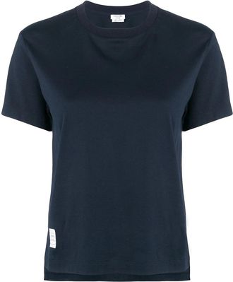 Thom Browne Relaxed Fit Ss T-Shirt mit Seitenschlitzen aus leichtgewichtigem Jersey