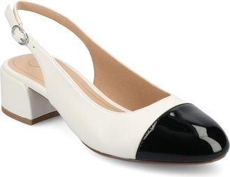 Journee Collection Women & apos;s Sammie Medium and Wide Width Pumps