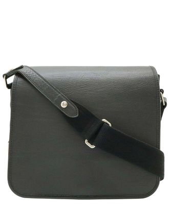Louis Vuitton Black Taiga Andrei (Authentic Pre-Loved)