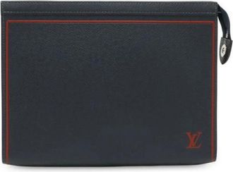 Louis Vuitton Pre-owned Taiga Pochette Voyage MM Clutch - Dames - Vintage Clutch - Blauw - ONE Size - Leer - Vintage