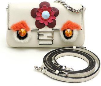 Fendi White Leather Pouch (Pre-Owned)
