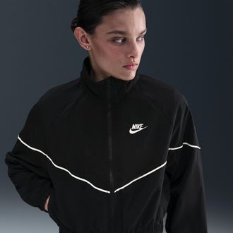 Nike Womens Nike Sportswear Windrunner Woven Jacket in Black | IM8027-010
