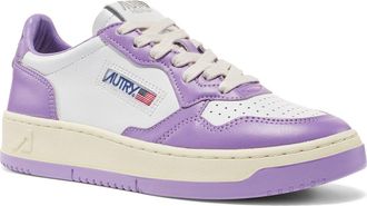 Autry Medalist Low Sneaker in White/English Lavender at Nordstrom Rack, Size 5Us / 35Eu