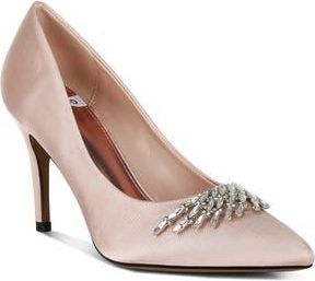 Rag & Co. Rhodolia Diamente Brooch Pump in Blush at Nordstrom Rack, Size 10