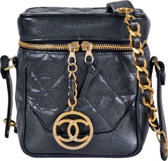 Chanel Grained Calfskin Shoulder Bag (Pre-Owned)