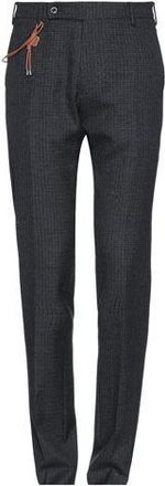Berwich BOTTOMWEAR - Trousers sur YOOX.COM