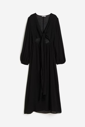 H&M Gecrinkeltes Kleid mit Bindedetail - Schwarz