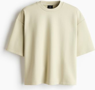 H&M Scuba-T-Shirt in Oversized Fit - Helles Mattgr&uuml;n