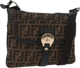Fendi Pre-owned Cross Body Bags, female, Brown, Size: ONE SIZE Pre-owned Vintage Zucca Canvas Shoulder Bag